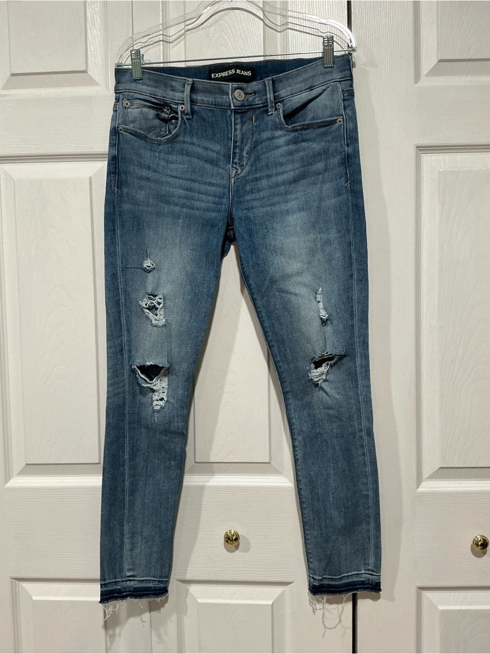 💙 Express Cropped Legging Mid Rise Blue Distressed Denim Jeans - 8/29 (01587)